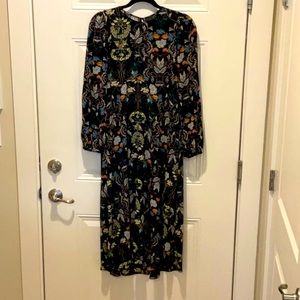Zara long Sleeve Floral Midi Dress